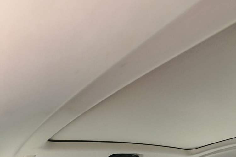 Used BMW X4 2021 xDrive 25i M Sport Package Headliner