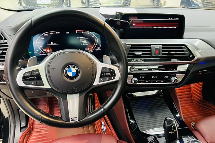 Used BMW X4 2021 xDrive 25i M Sport Package Interior 2