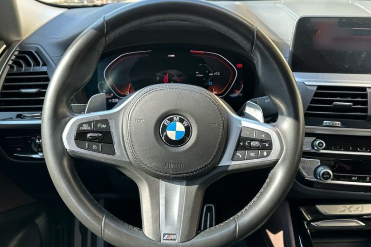 Used BMW X4 2021 xDrive 25i M Sport Package Interior 5