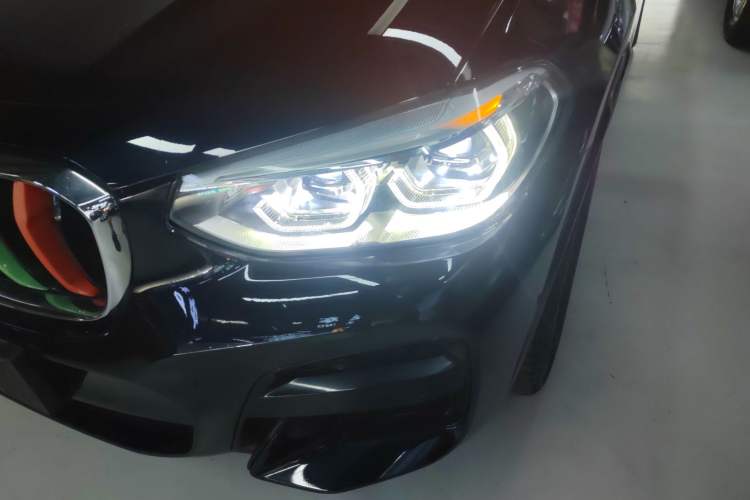 Used BMW X4 2021 xDrive 25i M Sport Package Left Front Headlight