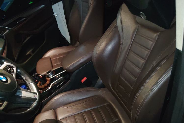 Used BMW X4 2021 Restyled xDrive 25i M Sport Package Left Front Seat