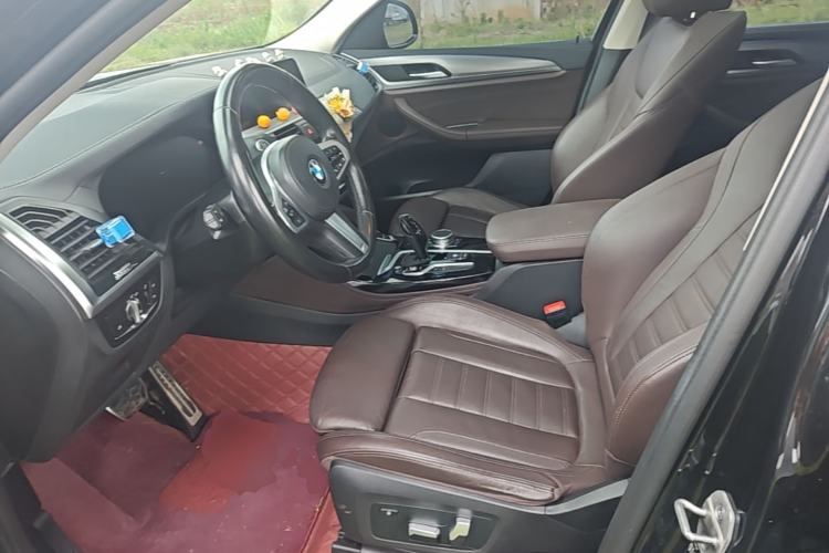 Used BMW X4 2021 Restyled xDrive 25i M Sport Package Left Front Seat