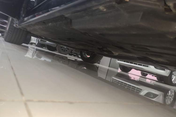 Used BMW X4 2021 Restyled xDrive 25i M Sport Package Left Side Sill