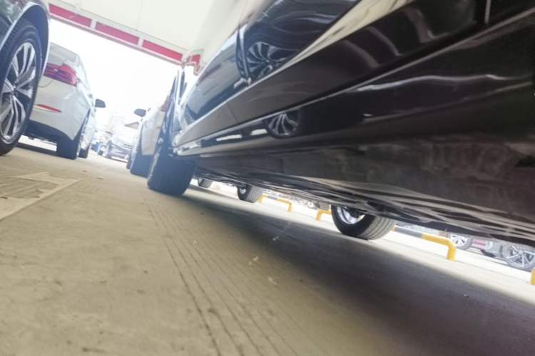 Used BMW X4 2021 xDrive 25i M Sport Night Edition package Left Side Sill