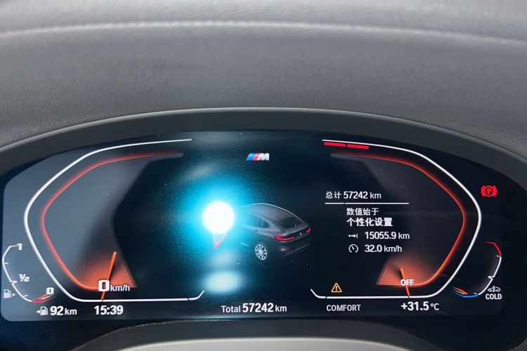 Used BMW X4 2021 xDrive 25i M Sport Package Odometer Close Up