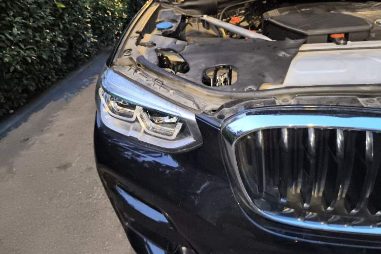 Used BMW X4 2021 Restyled xDrive 25i M Sport Package Right Front Headlight