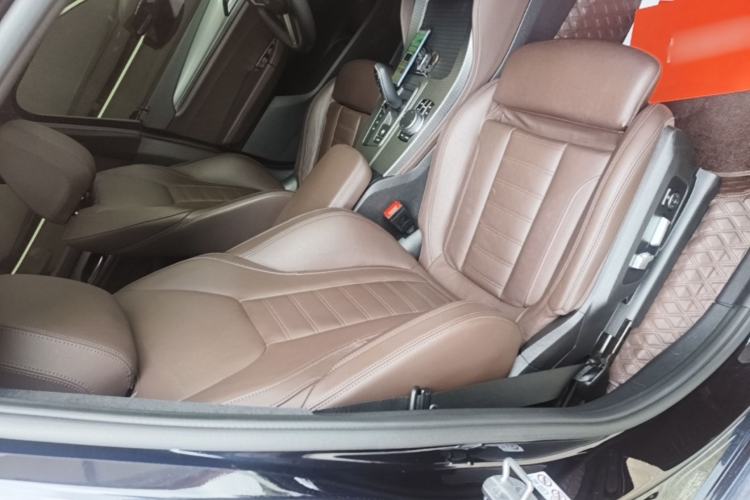 Used BMW X4 2021 xDrive 25i M Sport Night Edition package Right Front Seat