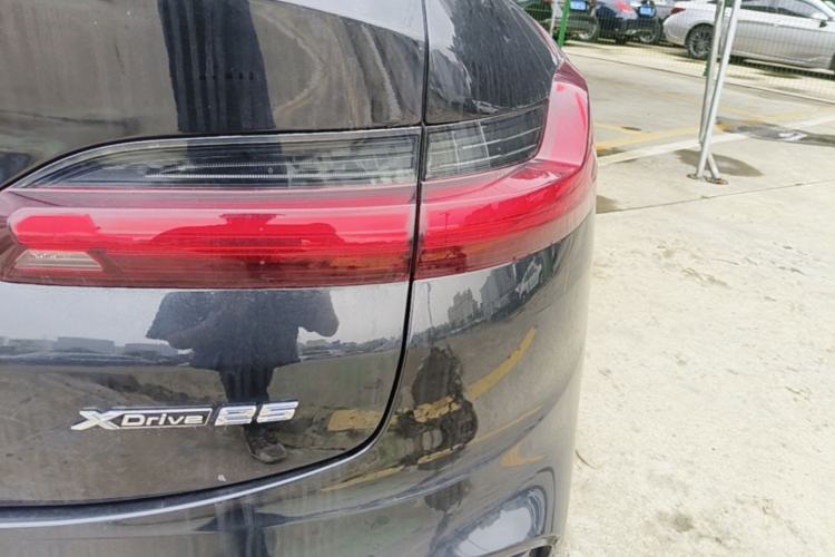 Used BMW X4 2021 xDrive 25i M Sport Package Right Rear Taillight