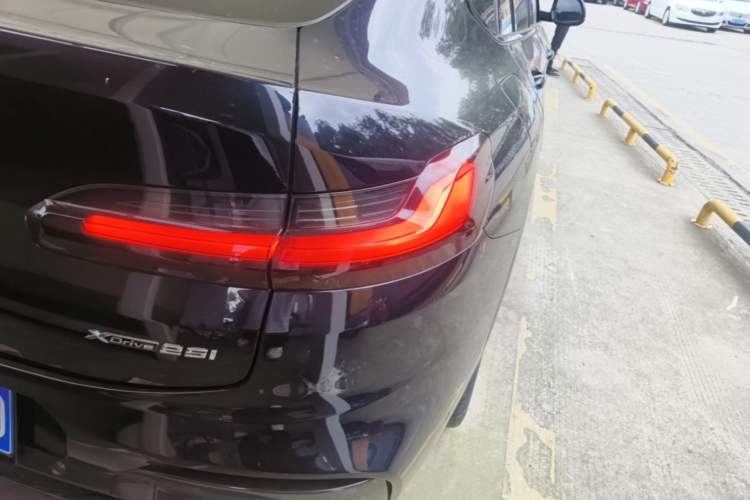 Used BMW X4 2021 xDrive 25i M Sport Night Edition package Right Rear Taillight