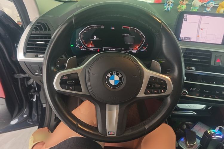 Used BMW X4 2021 xDrive 25i M Sport Package Steering Wheel