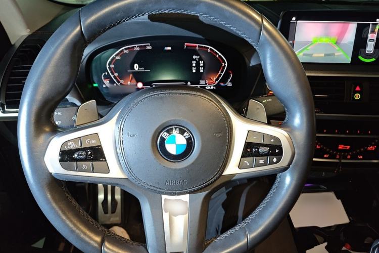 Used BMW X4 2021 xDrive 25i M Sport Package Steering Wheel