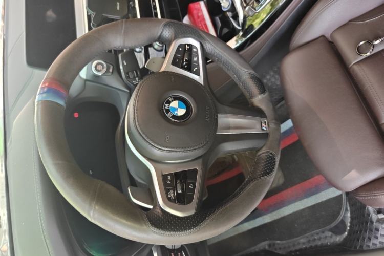 Used BMW X4 2021 xDrive 25i M Sport Package Steering Wheel