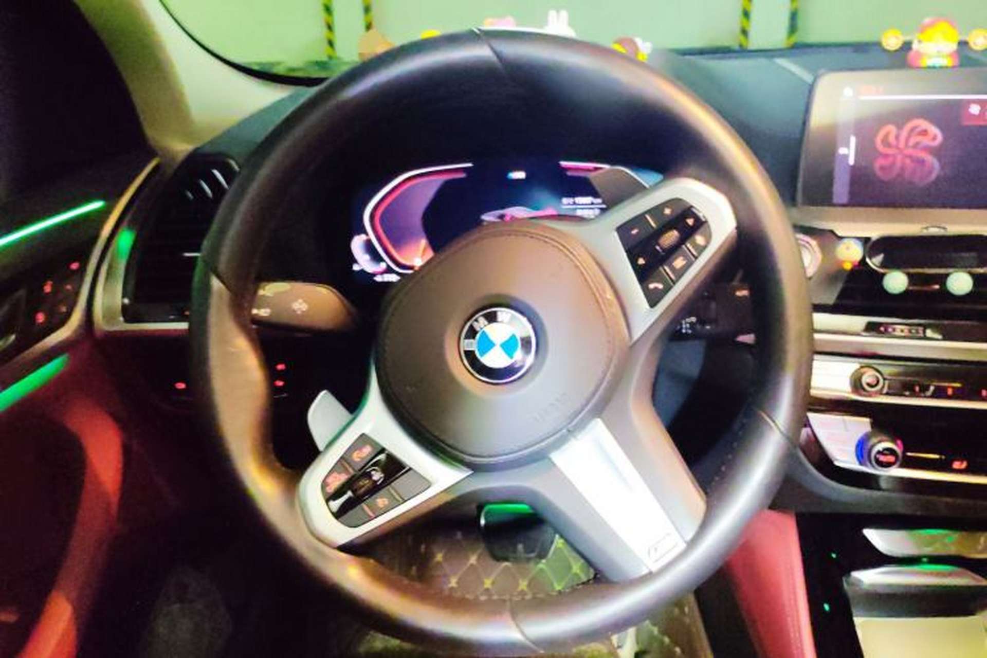 Used BMW X4 2021 xDrive 25i M Sport Package Steering Wheel