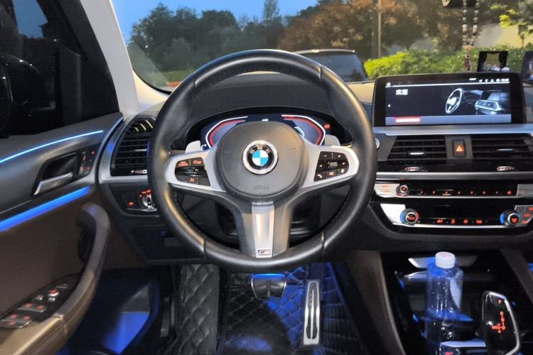 Used BMW X4 2021 Restyled xDrive 25i M Sport Package Steering Wheel