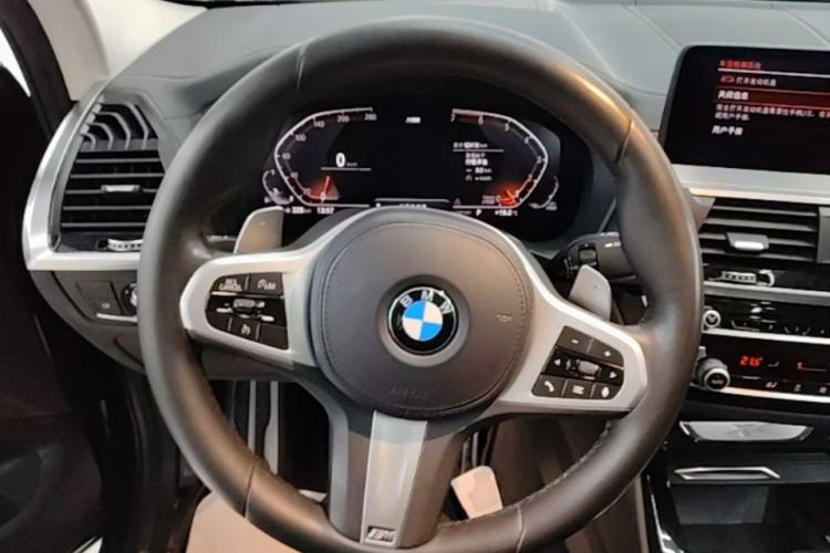 Used BMW X4 2021 xDrive 25i M Sport Package Steering Wheel
