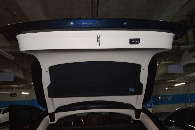 Used BMW X4 2021 Restyled xDrive 25i M Sport Package Trunk