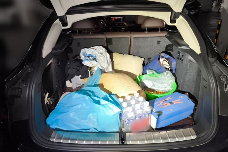 Used BMW X4 2021 xDrive 25i M Sport Package Trunk