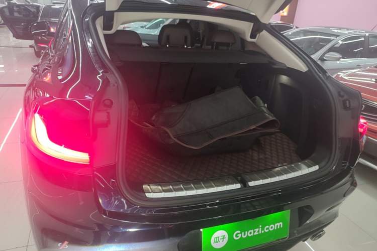 Used BMW X4 2021 Restyled xDrive 25i M Sport Package Trunk