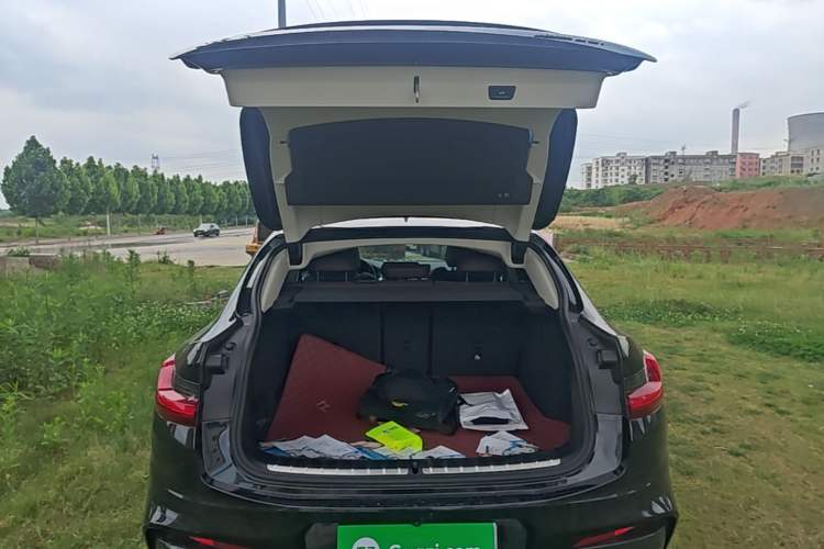 Used BMW X4 2021 Restyled xDrive 25i M Sport Package Trunk
