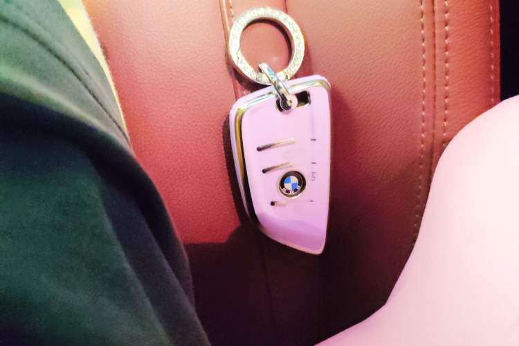Used BMW X4 2021 xDrive 25i M Sport Package Vehicle Key
