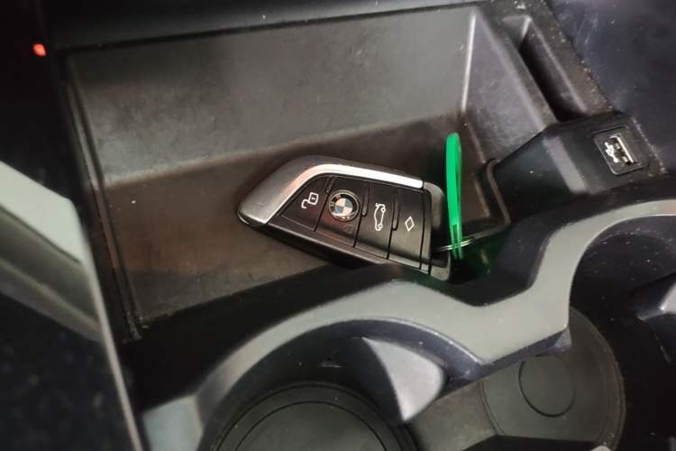Used BMW X4 2021 xDrive 25i M Sport Package Vehicle Key