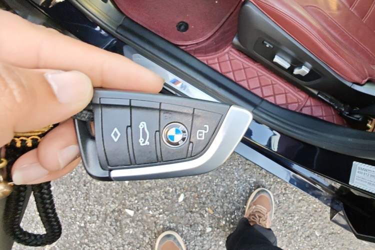 Used BMW X4 2021 xDrive 25i M Sport Night Edition package Vehicle Key