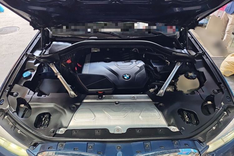 Used BMW X4 2021 xDrive 25i M Sport Package Engine Bay