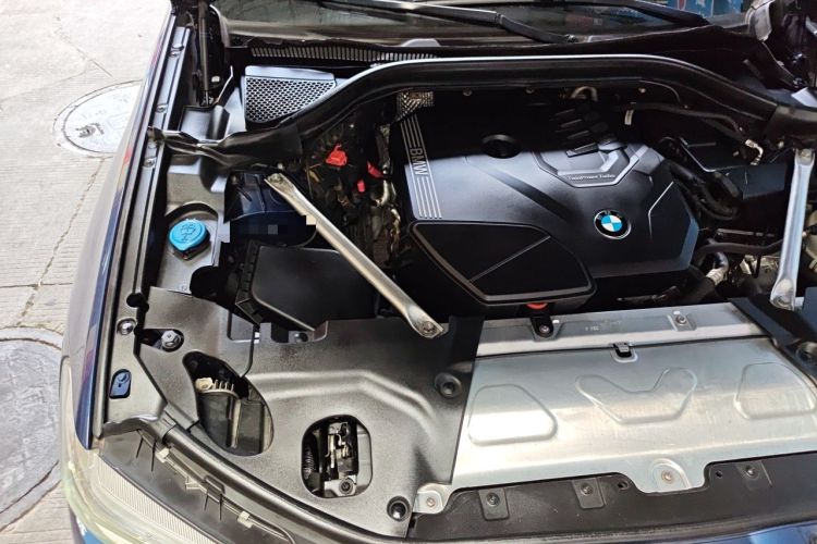 Used BMW X4 2021 xDrive 25i M Sport Package Engine Bay Right