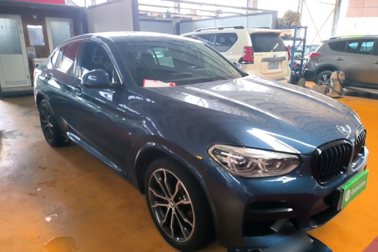 Used BMW X4 2021 Restyled xDrive 30i M Sport Night Edition Package Front Right 45 Deg