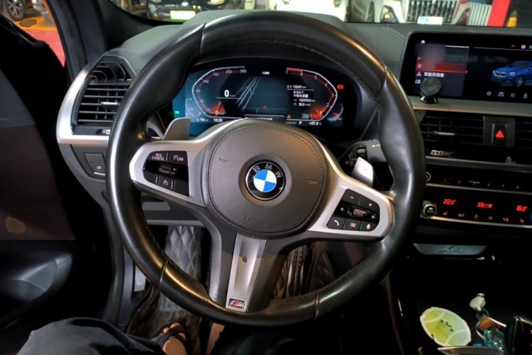 Used BMW X4 2021 Restyled xDrive 30i M Sport Night Edition Package Steering Wheel