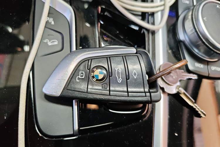 Used BMW X4 2021 xDrive 25i M Sport Package Vehicle Key