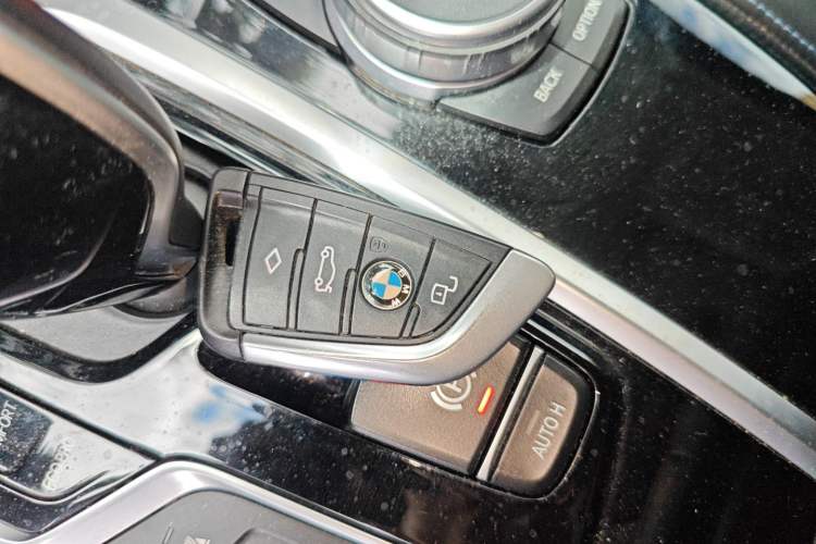 Used BMW X4 2021 xDrive 25i M Sport Package Vehicle Key