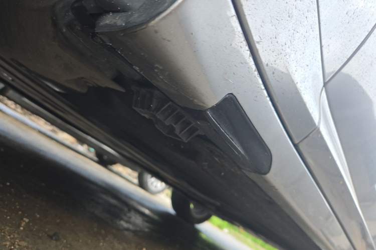 Used BMW X4 2021 xDrive 25i M Sport Package Chassis Front Left