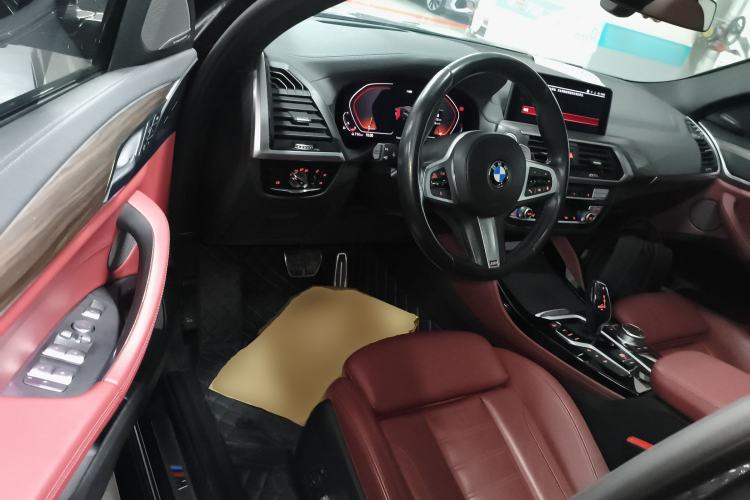 Used BMW X4 2021 Restyled xDrive 30i M Sport Night Edition Package Driver Seat