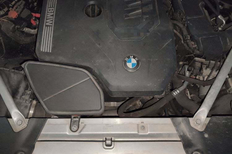Used BMW X4 2021 xDrive 25i M Sport Package Engine Bay