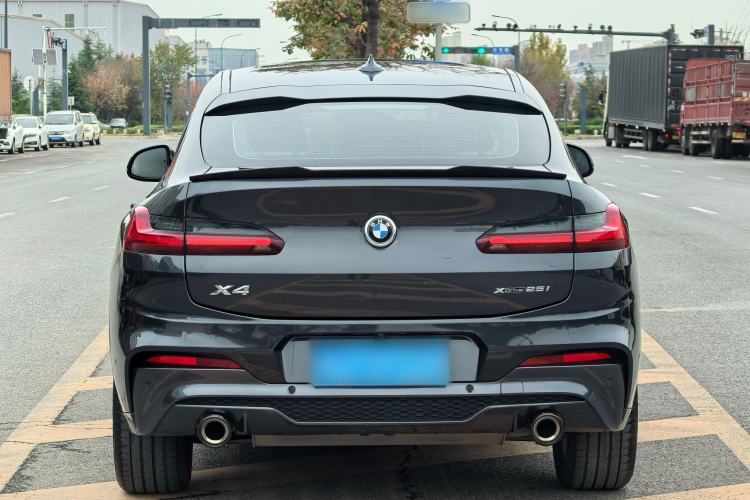 Used BMW X4 2021 xDrive 25i M Sport Package Exterior 3