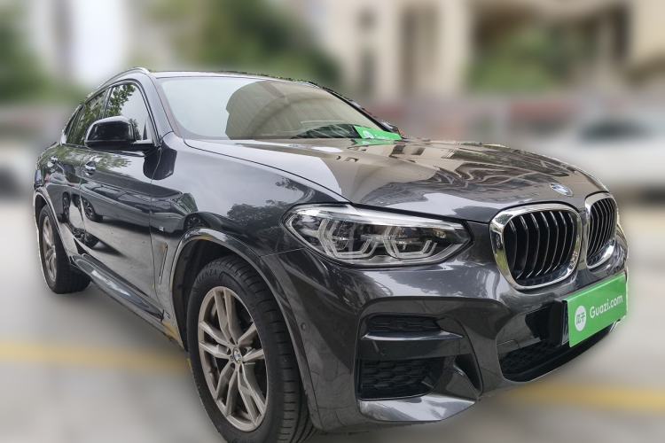 Used BMW X4 2021 xDrive 25i M Sport Package Front Right 45 Deg