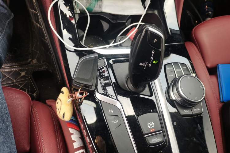 Used BMW X4 2021 xDrive 25i M Sport Package Gear Lever