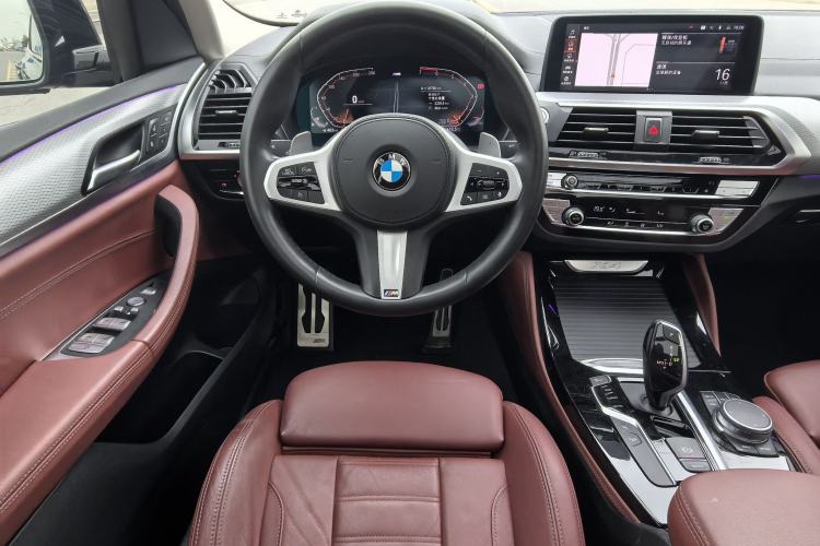 Used BMW X4 2021 xDrive 25i M Sport Package Interior 2