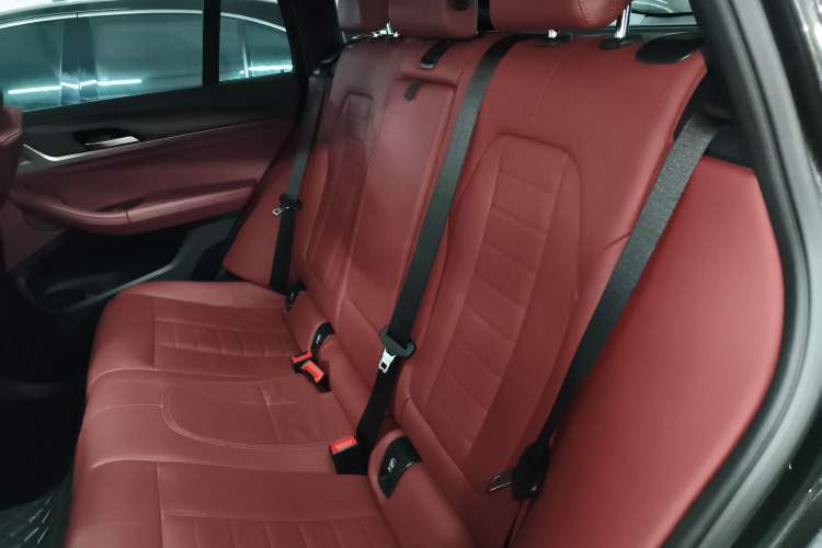 Used BMW X4 2021 Restyled xDrive 30i M Sport Night Edition Package Left Rear Seat