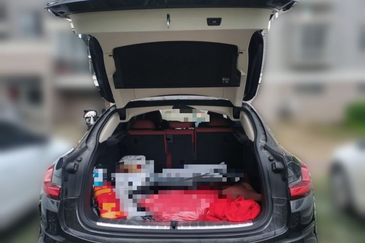 Used BMW X4 2021 xDrive 25i M Sport Package Trunk