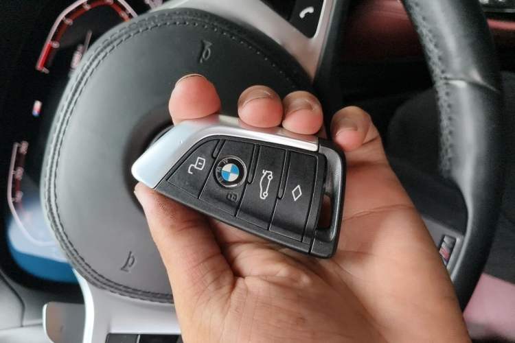 Used BMW X4 2021 xDrive 25i M Sport Package Vehicle Key