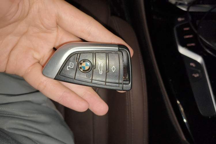 Used BMW X4 2021 xDrive 25i M Sport Package Vehicle Key