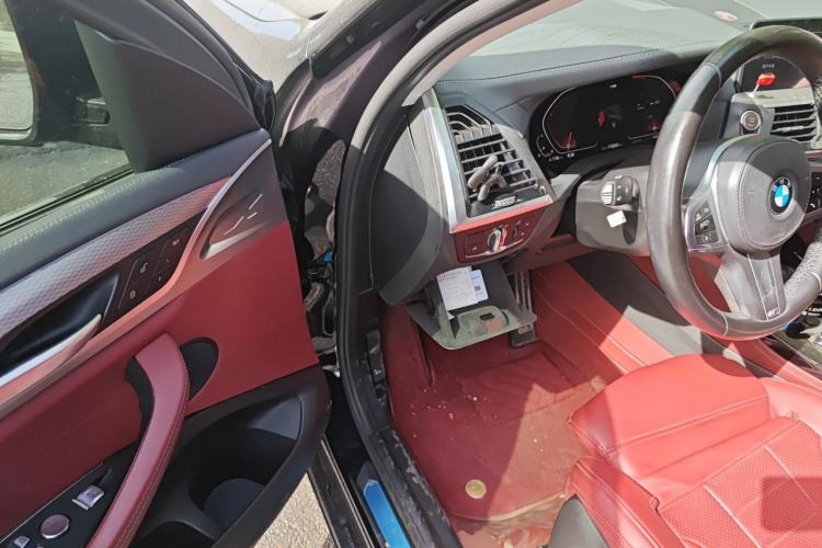 Used BMW X4 2021 xDrive 25i M Sport Package Driver Seat
