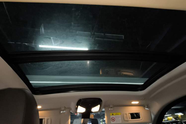 Used BMW X4 2021 xDrive 25i M Sport Package Headliner