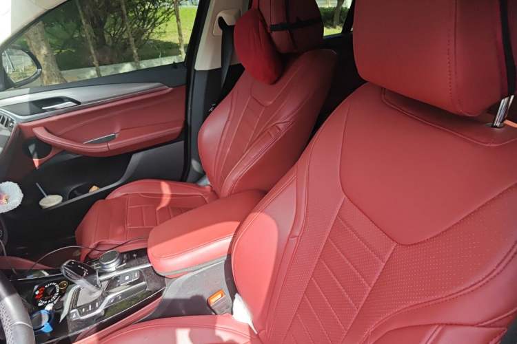 Used BMW X4 2021 xDrive 25i M Sport Package Left Front Seat
