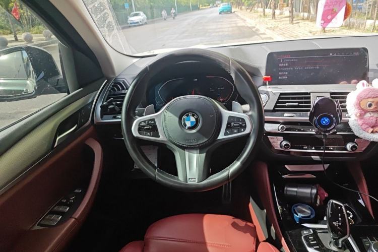 Used BMW X4 2021 xDrive 25i M Sport Package Steering Wheel
