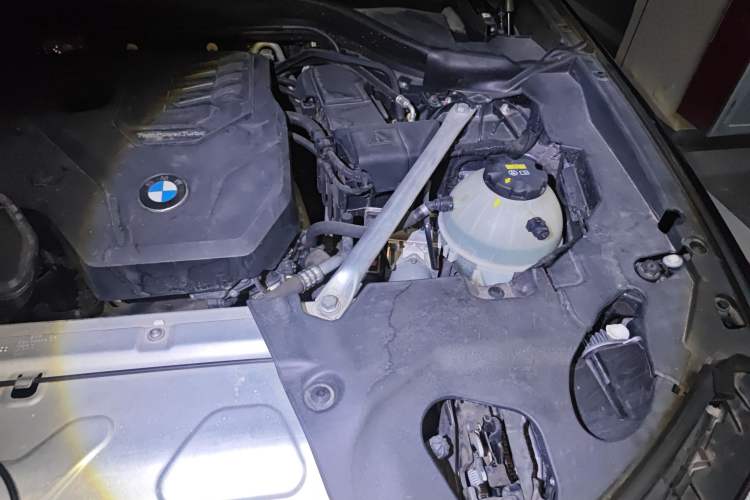 Used BMW X4 2021 xDrive 25i M Sport Package Engine Bay Left