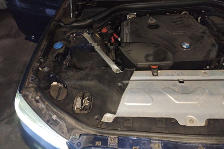 Used BMW X4 2021 xDrive 25i M Sport Package Engine Bay Right