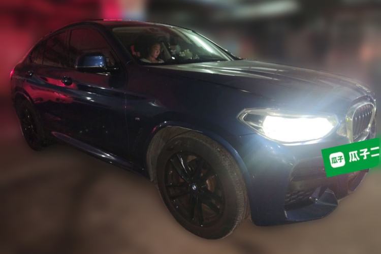 Used BMW X4 2021 xDrive 25i M Sport Package Front Right 45 Deg
